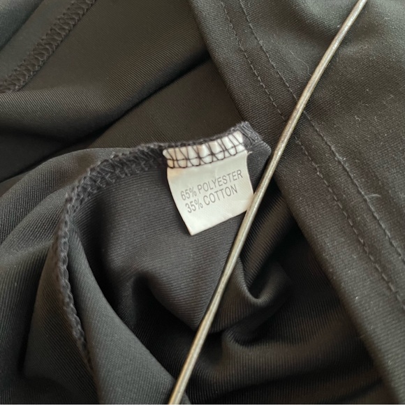 Black fitted dress - size small - Picture 5 of 9